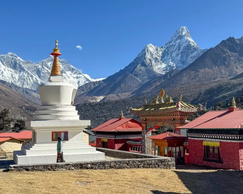 Everest Panorama Trek With Gokyo Lakes & Island Peak Climbing 